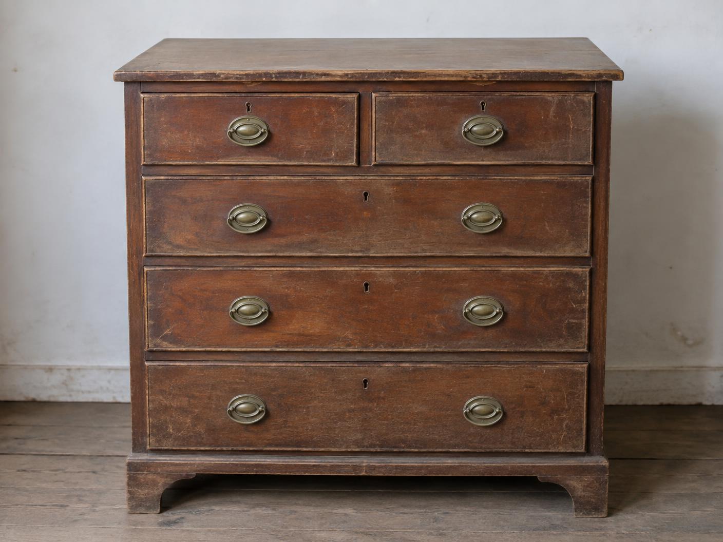 Chest before restoration